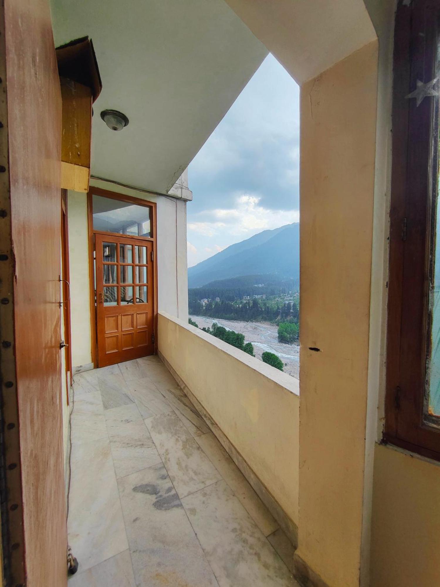 Hotel Arohi Vashist Dış mekan fotoğraf