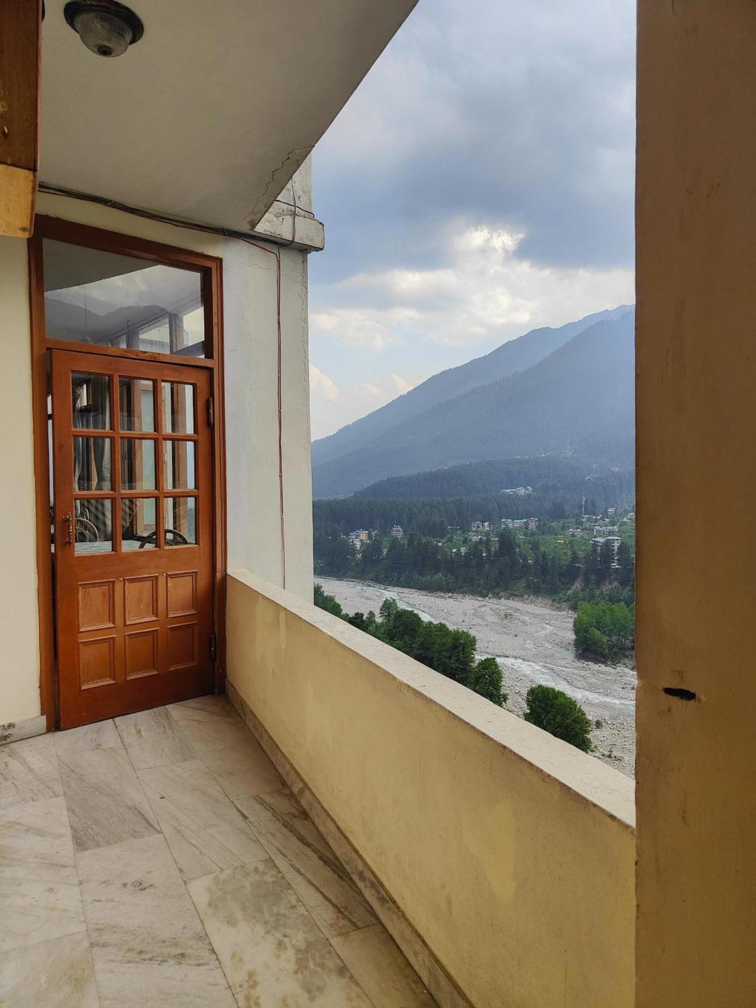 Hotel Arohi Vashist Dış mekan fotoğraf